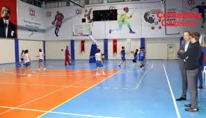 BAŞKANIMIZ AKAY GENÇLİK SPOR KULÜBÜ SPORCU VE VELİLERİ İLE BULUŞTU